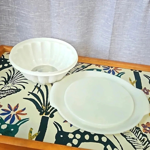 TUPPERWARE JEL-N-SERVE - Picture 3 of 5